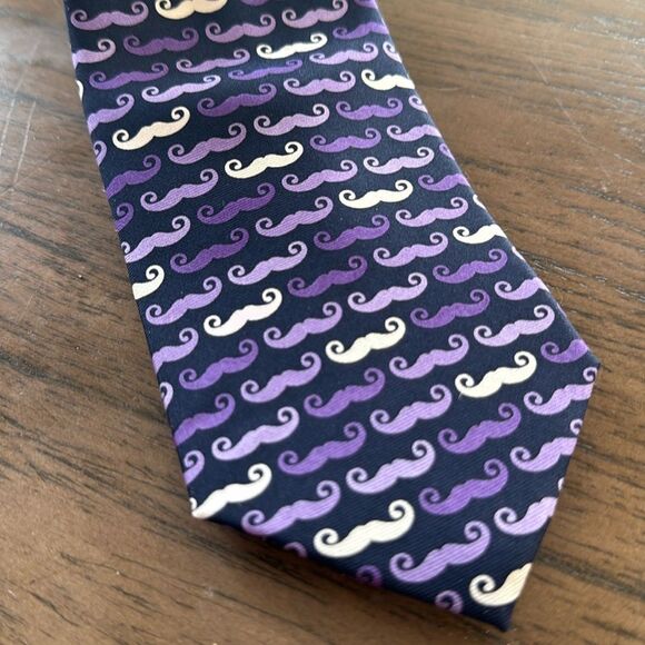NWT Jos A Bank Silk Mustache Tie - Picture 4 of 12